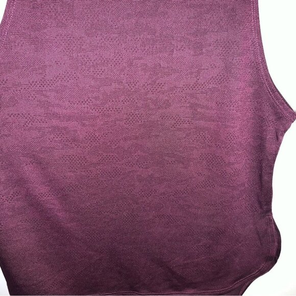 Diadora Tank Top Women’s Size Medium Purple Wine Camo High Neck Slits Activewear - Picture 4 of 7